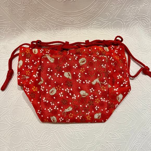 Japanese Drawstring Bento Kinchaku Bag Chirimen Crepe Fabric Red Sakura Rabbit - Picture 3 of 4